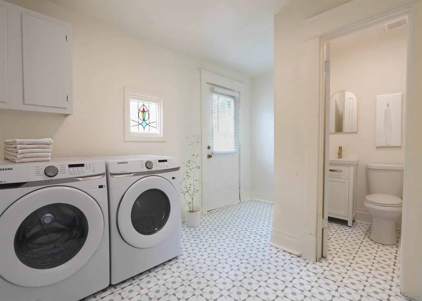 The Painted Lady Apartments